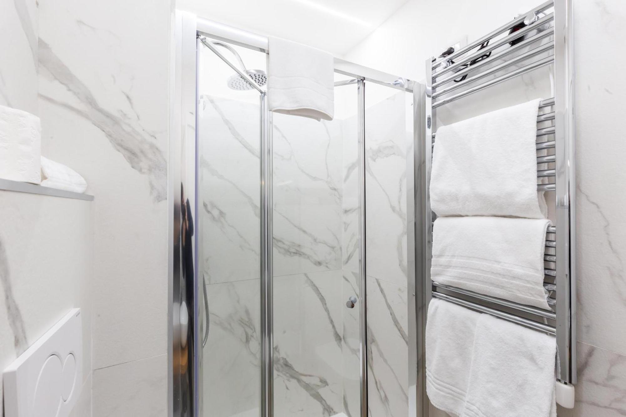 Cavour Luxury Rooms - Lr Collection Rom Exterior foto